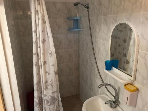 Posada Guest House Azoff