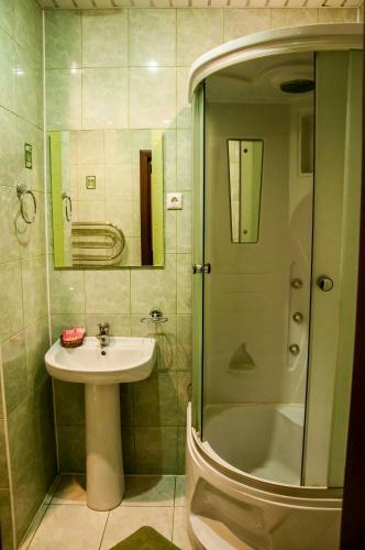 Viktoria Hotel