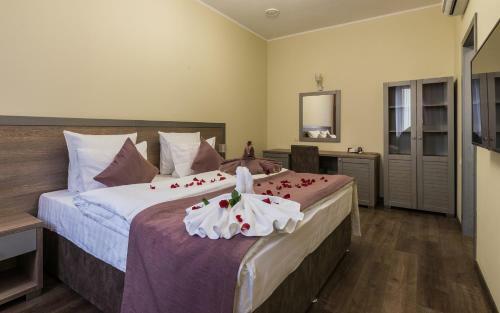 Hotel ?????