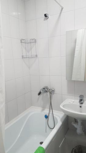 Aparthotel ?????-????? ?????