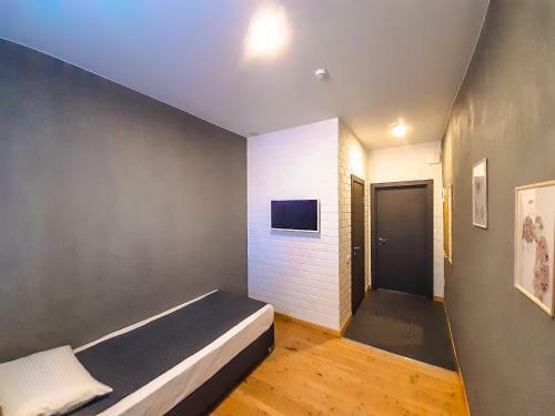 Home Hotel