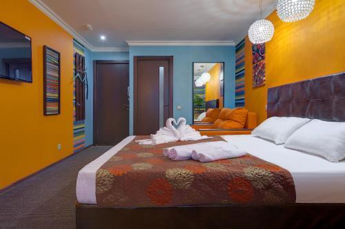 Hotel ??????? ??????????