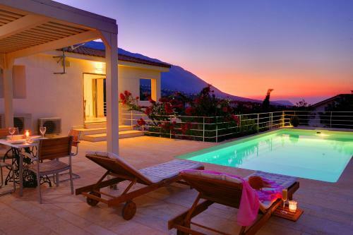 Villa Ideales Resort