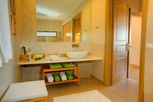 Villa Ideales Resort