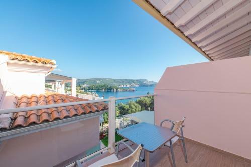 Odysseus Hotel
