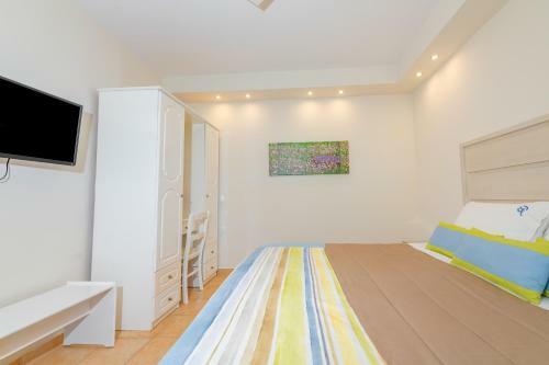 Odysseus Hotel