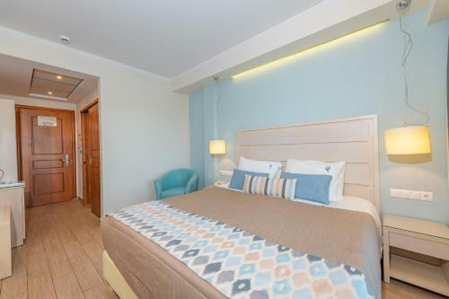 Odysseus Hotel