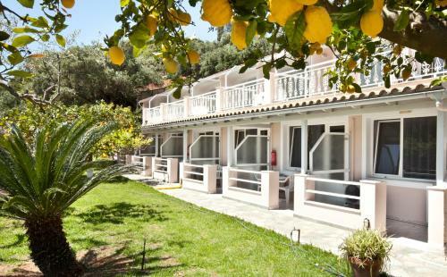 Odysseus Hotel