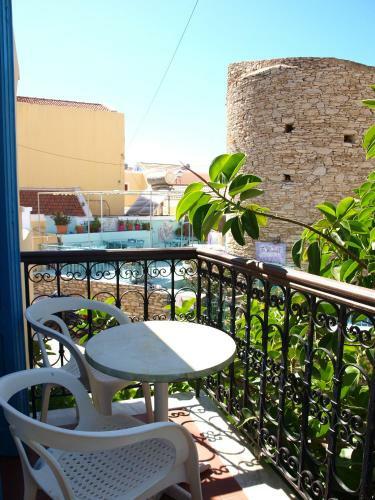 Chorio Hotel