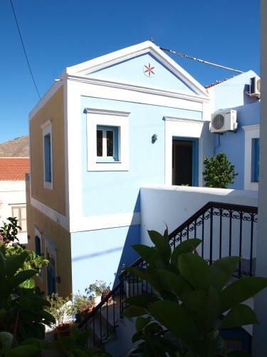 Chorio Hotel
