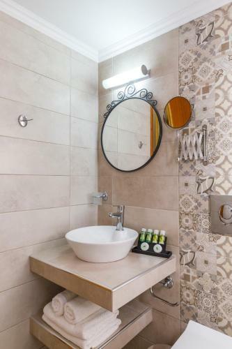 Aparthotel Opera Hotel