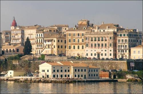 Paraskevi Apartments