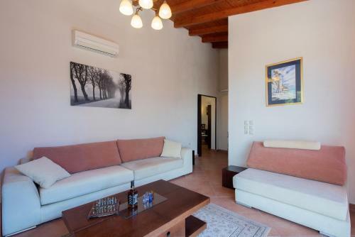 Villa Alexandros