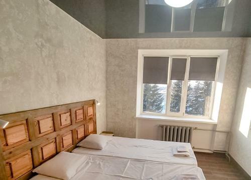Hotel ?????