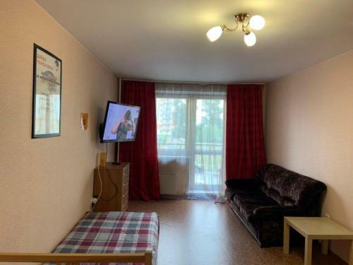 Apartment On Stroitelei 88b