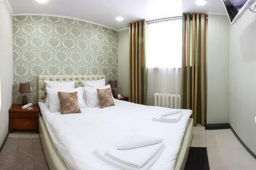 Hotel ????????? ????????-?????