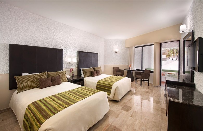 Hotel El Cid Castilla Beach