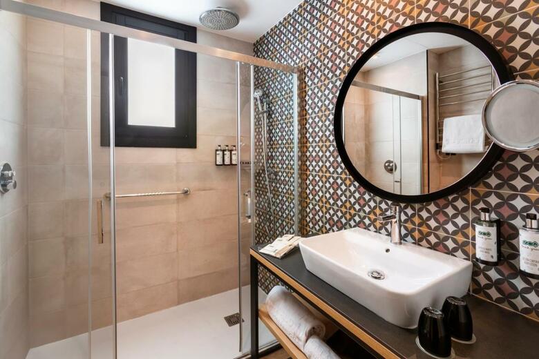 Hotel Catalonia Excelsior