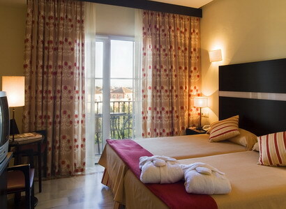 Hotel Abades Benacazon