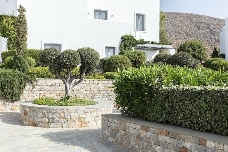 Anemi Hotel