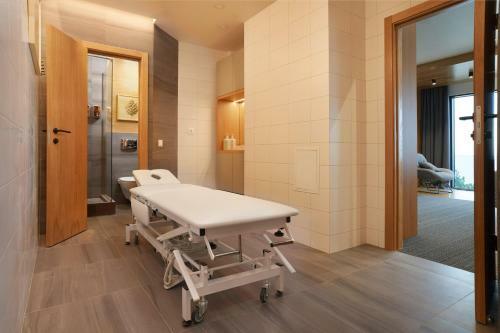 Hotel X-clinic