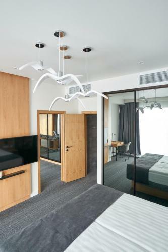Hotel X-clinic