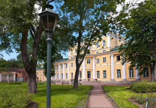 Usadba Derzhavina Hotel