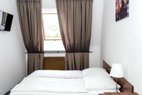 Hotel Ipkv House