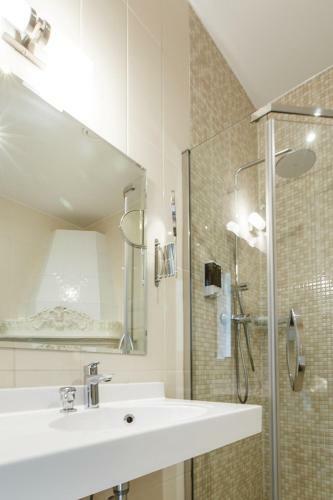 Marel Hotel