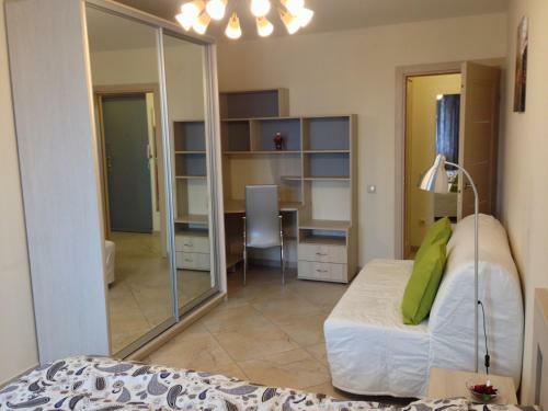Apartment Geometriya