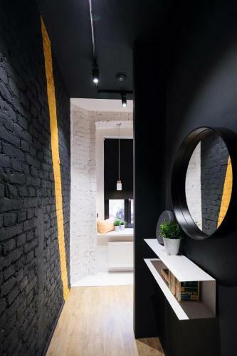 Inbox Capsule Hotel