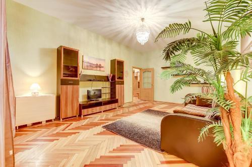 Apartment On Nevsky 13