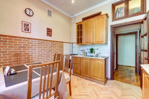 Apartamento Suvorovsky 56