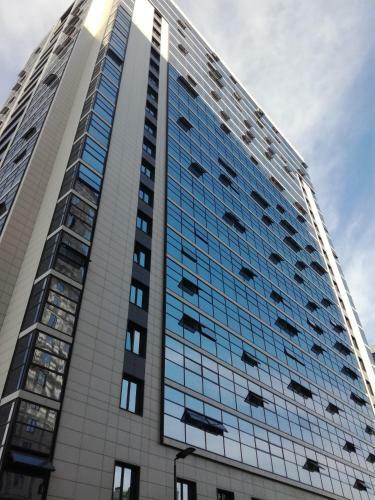 Happy Life Apart