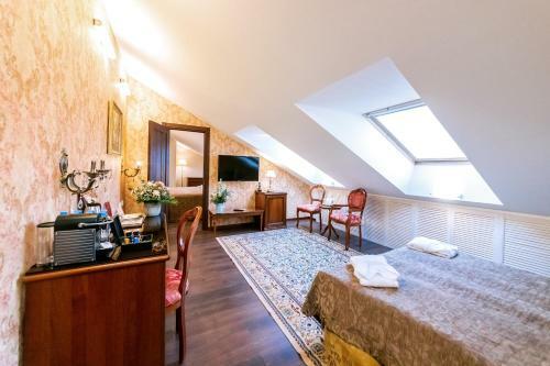 Ekaterina Hotel