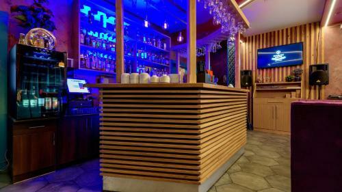 Salut Plus Apartments