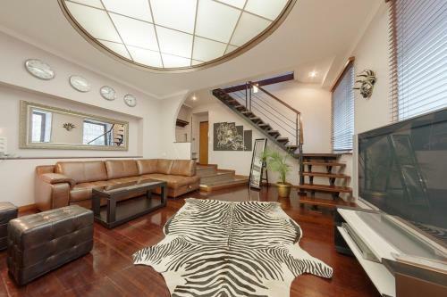 Hth24 Apartments On On Italiyanskaya 27