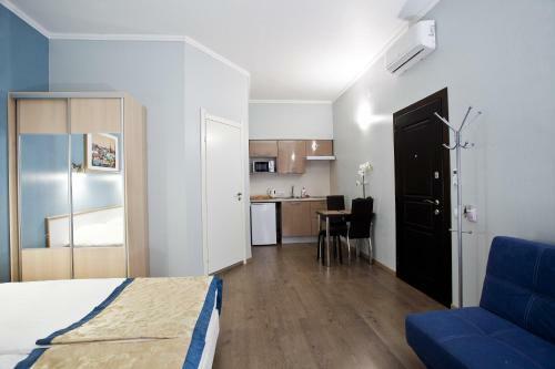 Cameo Apartments