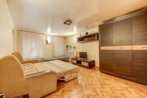 Longo Apartment Moyka
