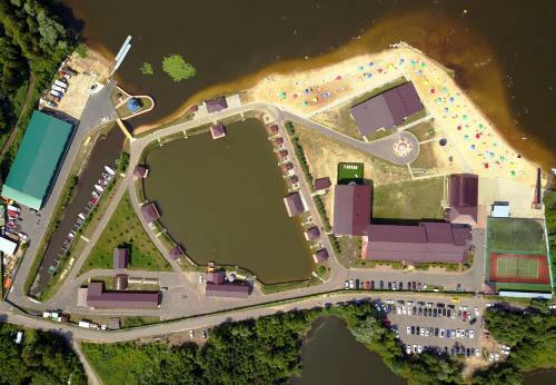 Hotel Saint Lake (? ??????? ?????)