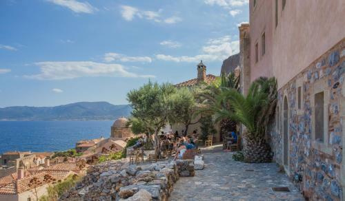 Hotel New Malvasia