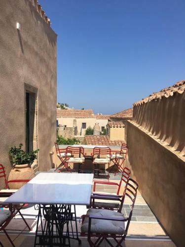 Hostal Ritsos Guesthouse