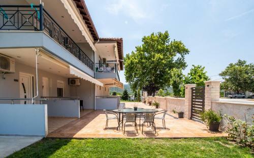 A Ponte Studios & Apartments