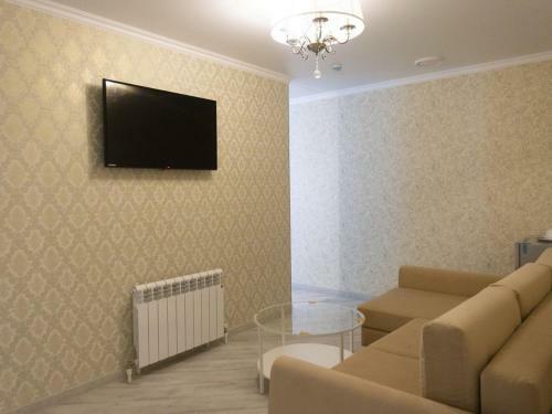 Hotel ?????-????? Silver