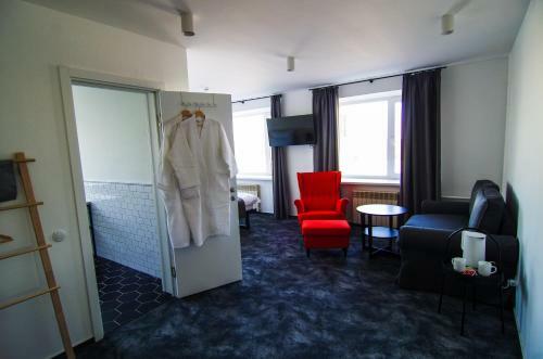 Moment Hotel