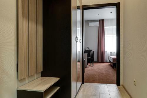 Premier Hotel