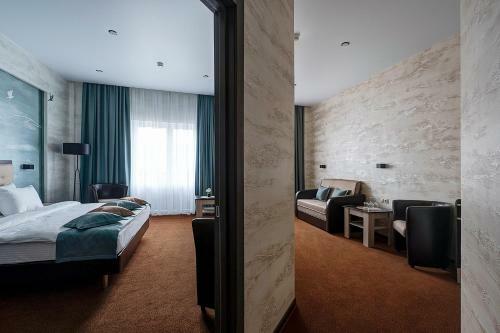 Premier Hotel