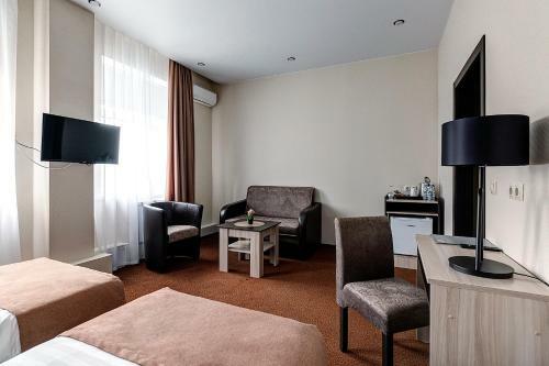 Premier Hotel