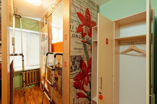 Capsulecity Hostel