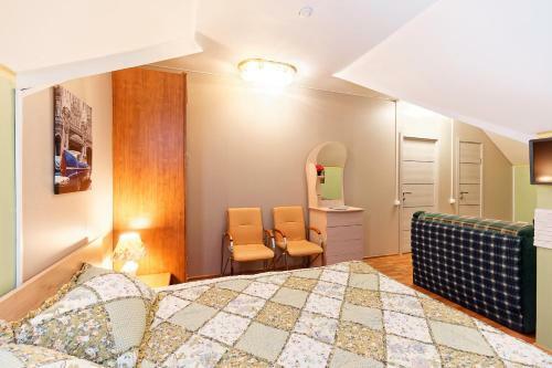 Capsulecity Hostel